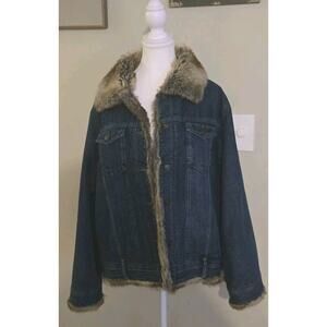 Isabellas Journey Woman Blue Jean Jacket Faux Fur Trimmed Size L/XL Y2K Trendy